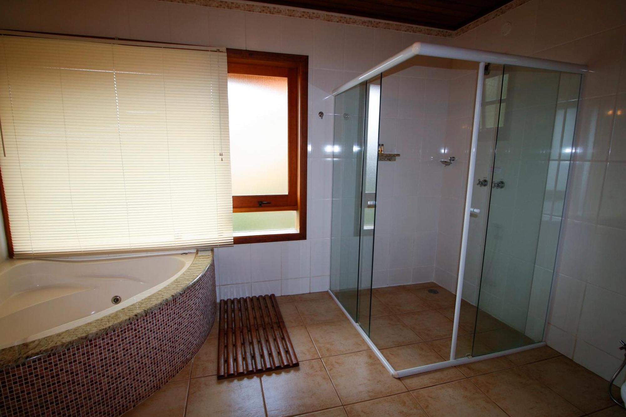 Chalet Hot Tub