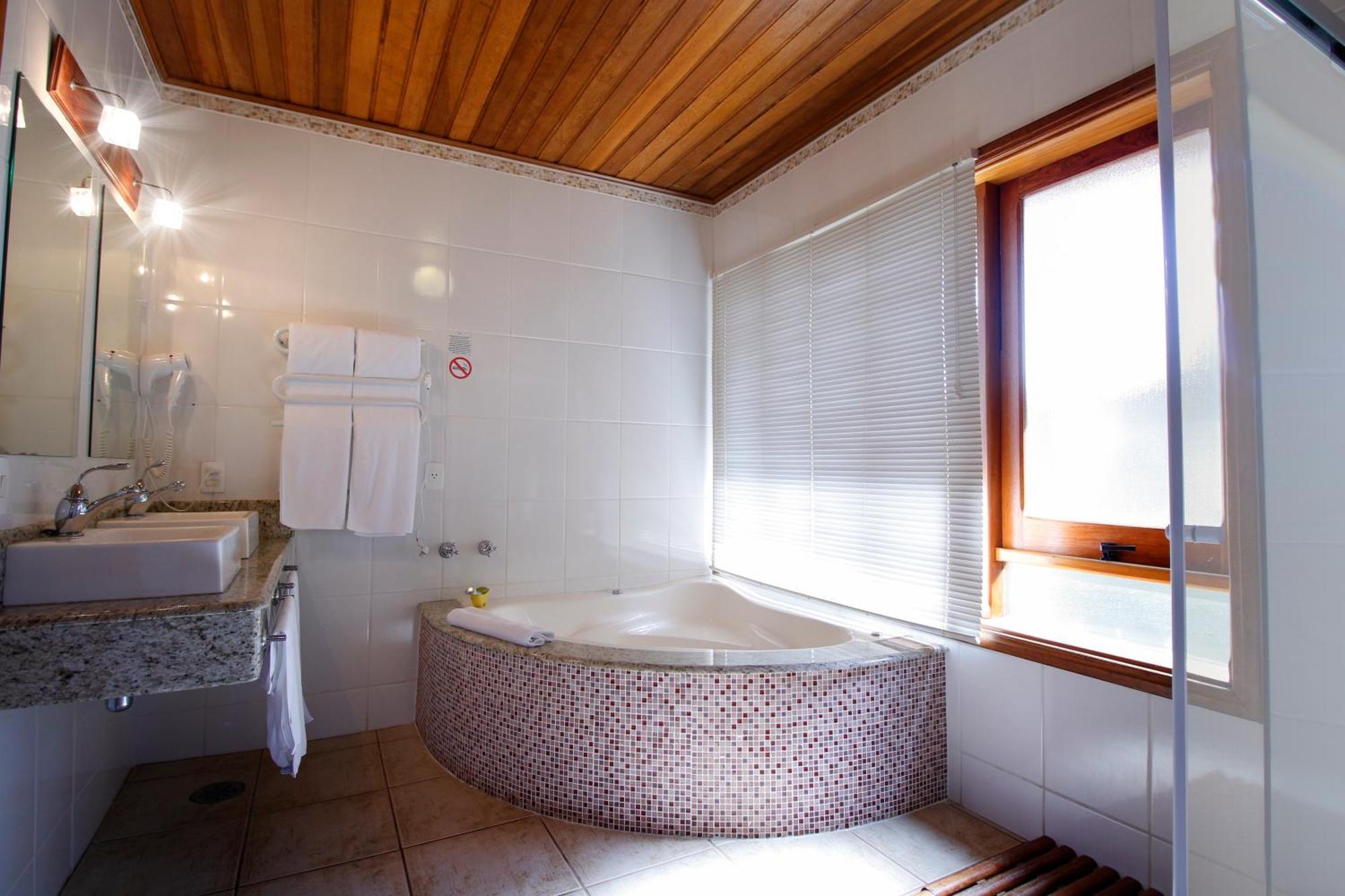 Chalet Hot Tub