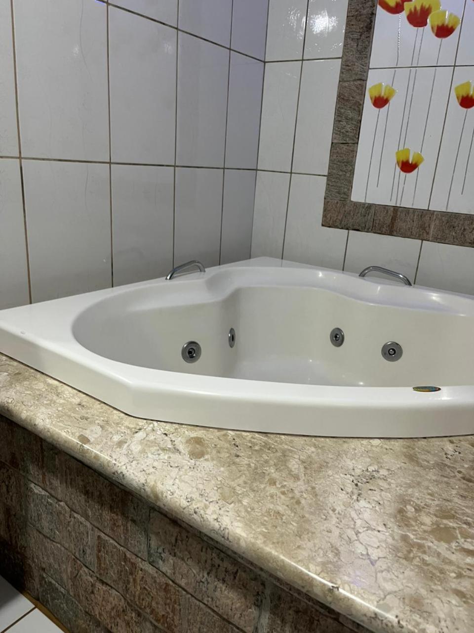 Deluxe Double Room Bath